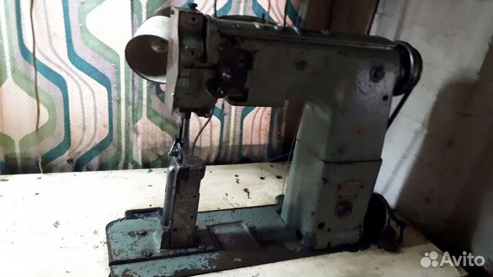 Промышленная швейная колонковая машина