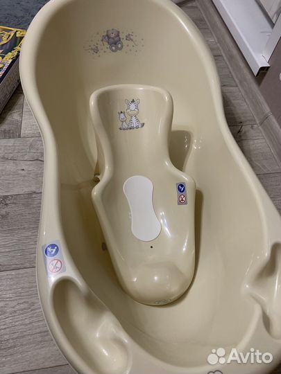 Ванночка для купания с горкой