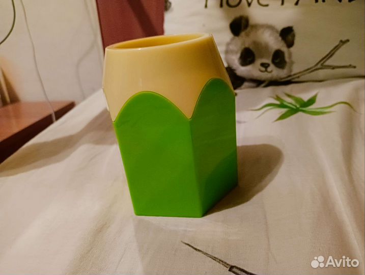 Стаканчик для канцелярии