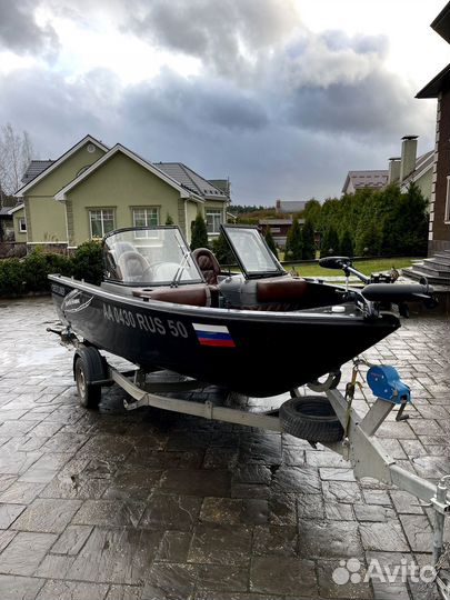 Crestliner 1700 Super Hawk