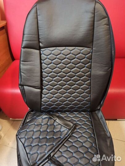 Чехлы Фольцваген Поло с 2010-2020г экокожа соты