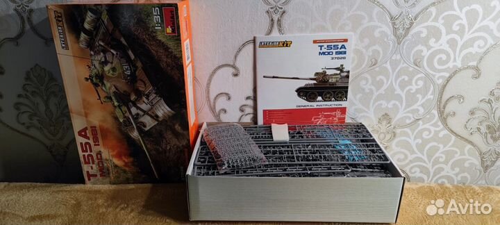 MiniArt 37020 T-55A MOD.1981 with interior KIT