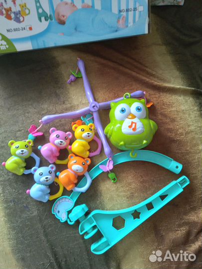 Музыкальная карусель на кроватку