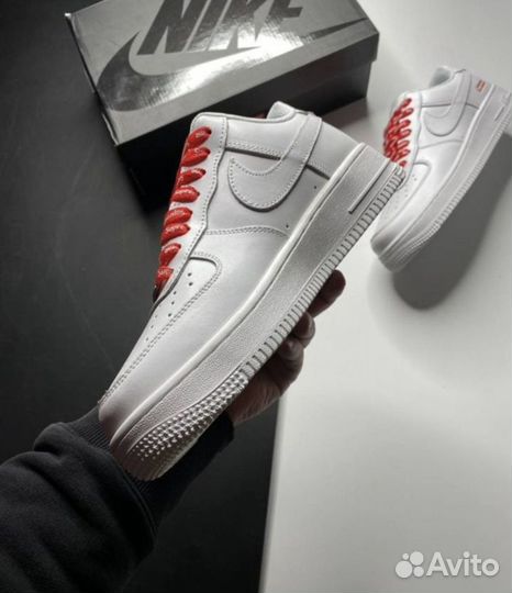 Nike Air Force 1 Low x Supreme