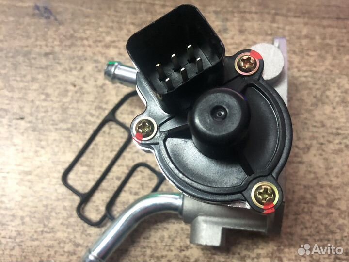 Клапан холостого хода Mitsubishi Pajero