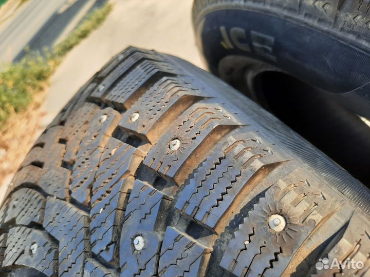 Pirelli Formula Ice 215/60 R16