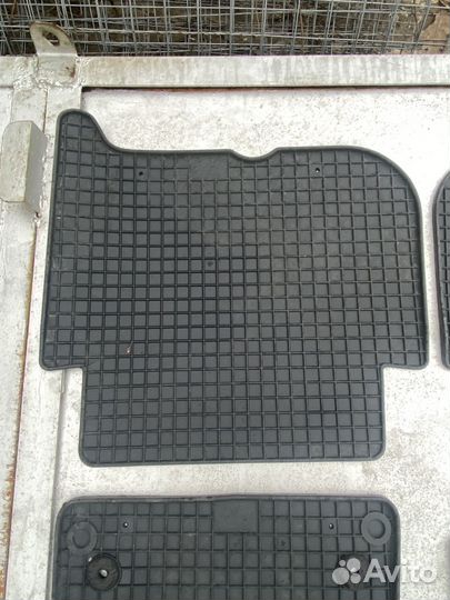 Комплект ковриков салонных Volkswagen touran