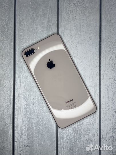 iPhone 8 Plus, 64 ГБ