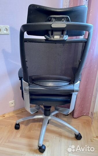 Компьютерное кресло кожаное бу Италия