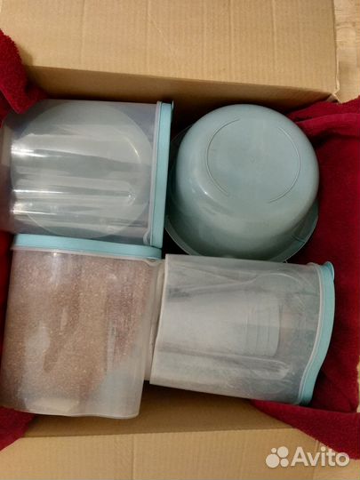 Набор контейнеров