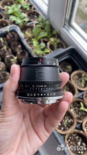 Обьектив ttartisans 35 1.4 sony e