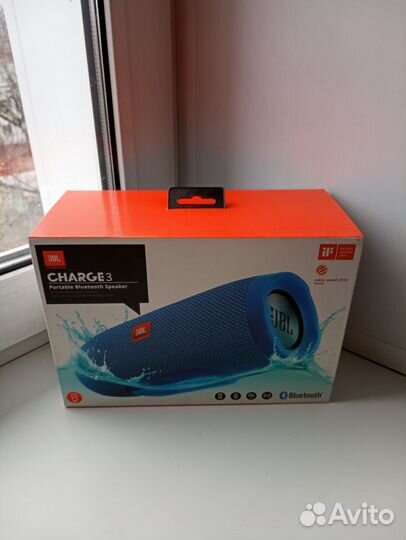 Коробка от JBL