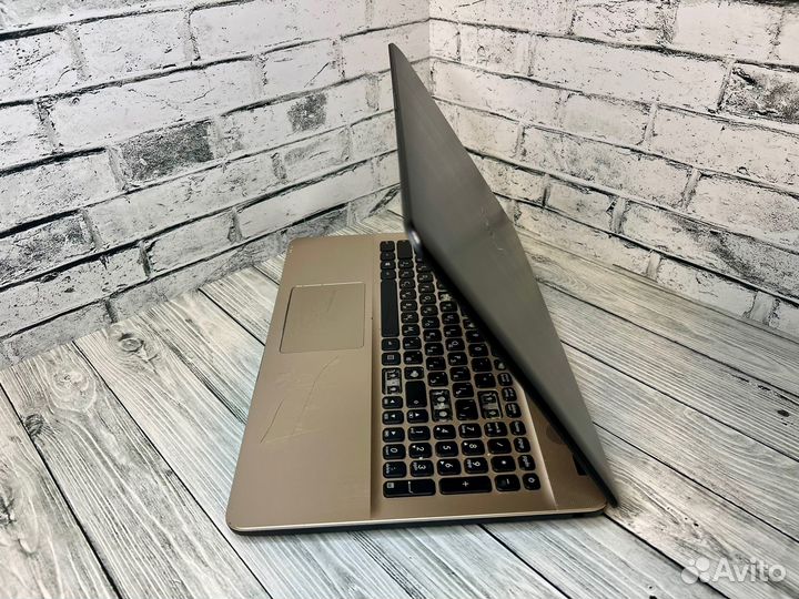 Игровой ноутбук Asus GTX 810M 2 gb