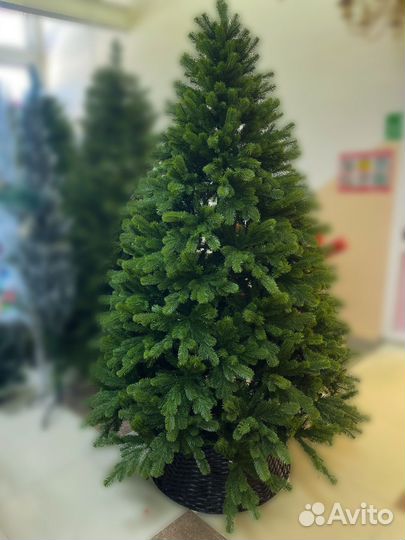 Ель искуственная литая 180 210