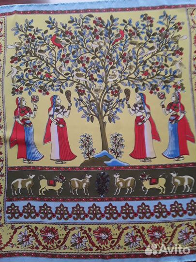 Платки сувениры винтаж из разных стран