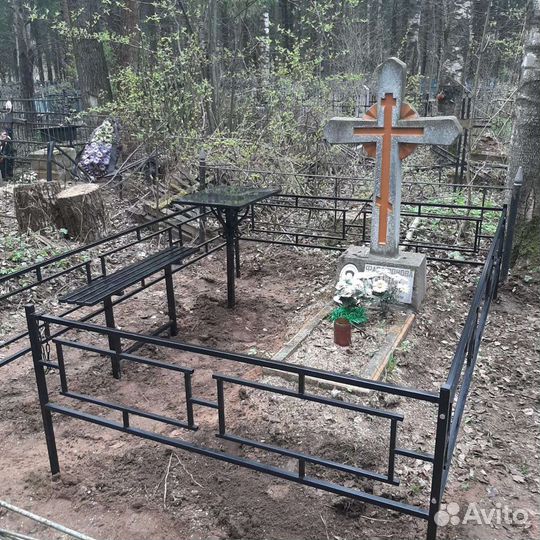 Ритуальные оградки(ограды),столы скамейки на заказ