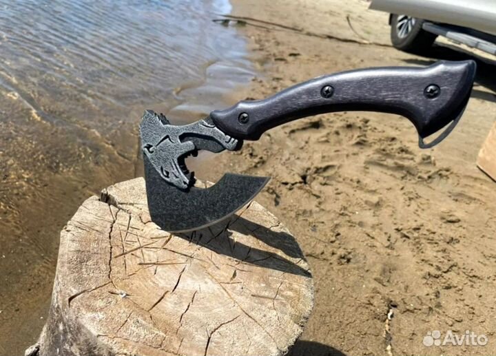 Топор кованый