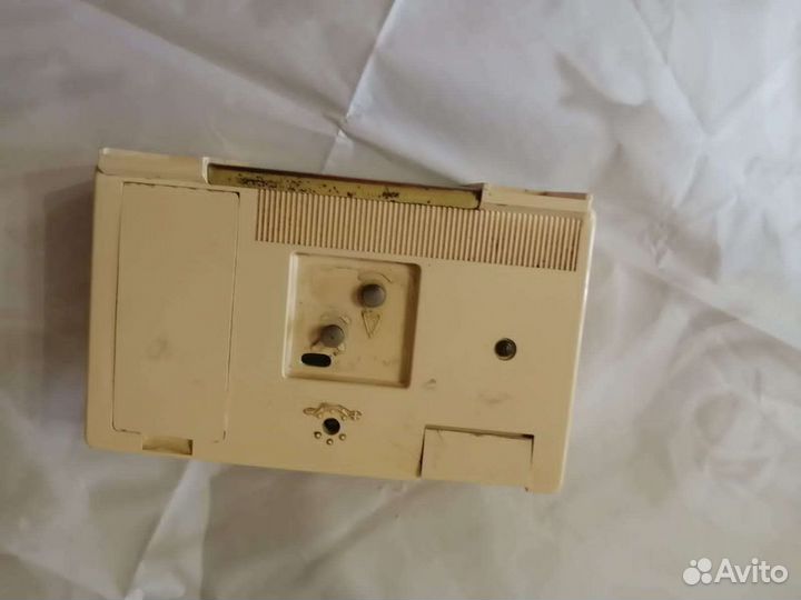 Часы будильник СССР