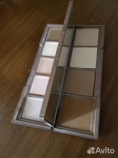 На доставке. Urban Decay Naked Skin Shapeshifter