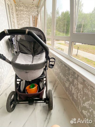 Коляска peg perego 3 в 1