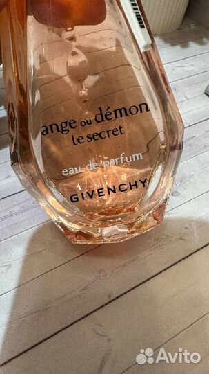 Givenchy Ange ou Demon le secret 96 мл(с витрины)