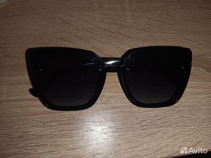 Очки Polaroid солнцезащитные