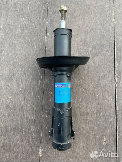 Амортизатор передний VW Golf/Vento 83-94