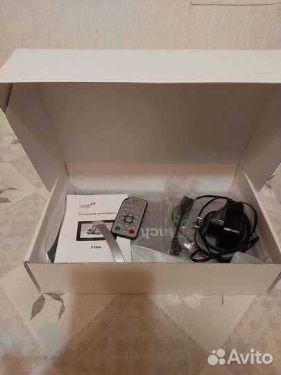 Цифровая фоторамка 10 дюймов