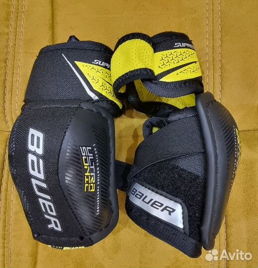 Нагрудник хоккейный и налокотники bauer детский