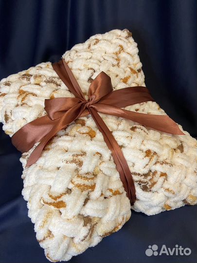 Вязаный плед