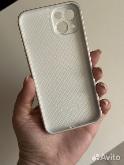 Чехол на iPhone 13