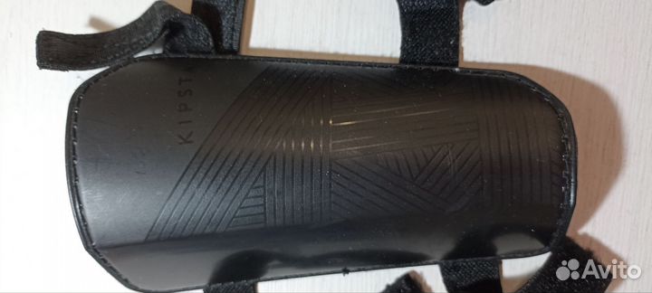 Щитки футбольные детские