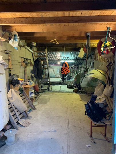 Гараж, > 30 м²