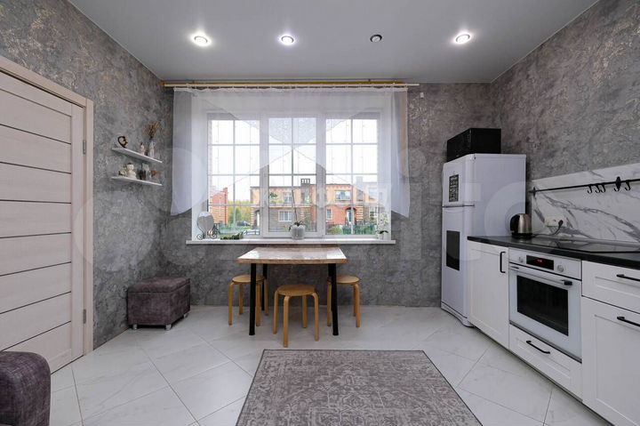 3-к. квартира, 54,6 м², 1/2 эт.