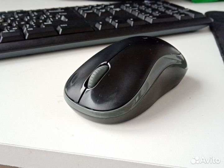 Logitech комбо клавиатура + мышка