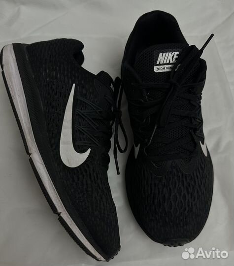 Кроссовки Nike 8 us