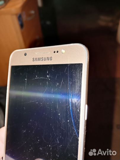 Samsung Galaxy J7 (2016), 2/16 ГБ