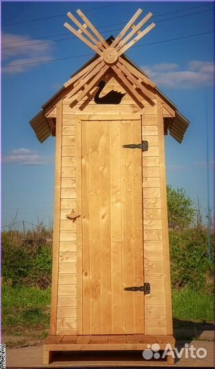 Уличный туалет деревянный BLU782