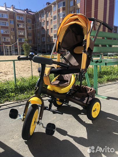 Трехколесный велосипед