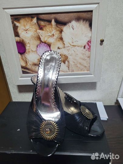 Босоножки женские 37 размер