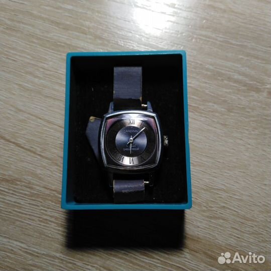 Часы cardinal 17 jwels