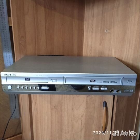 Видеомагнитофон samsung и akai