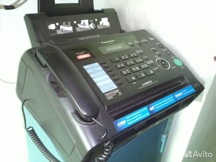 Факс Panasonic KX-FL423RU чёрный
