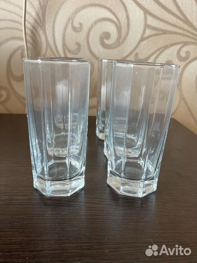 Набор стаканов