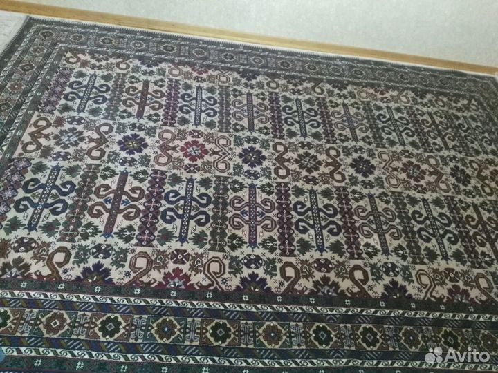 Табасаранский ковер ручной работы