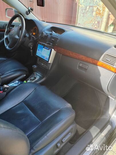 Toyota Avensis 2.0 AT, 2006, 258 000 км