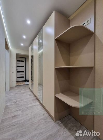 Шкаф стенка