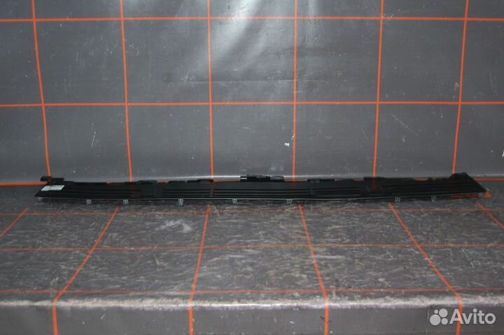 Накладка бампера - Toyota Land Cruiser Prado 150