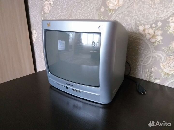 Телевизор томсон 37см