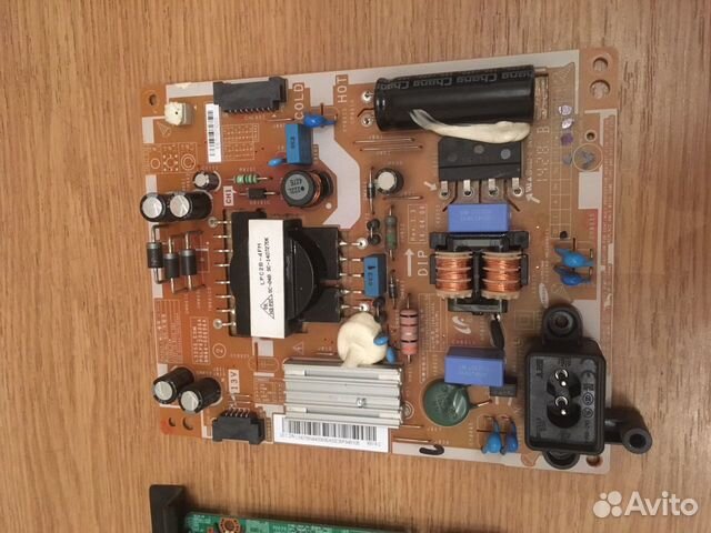 Материнская плата бп samsung ue32h4000aw